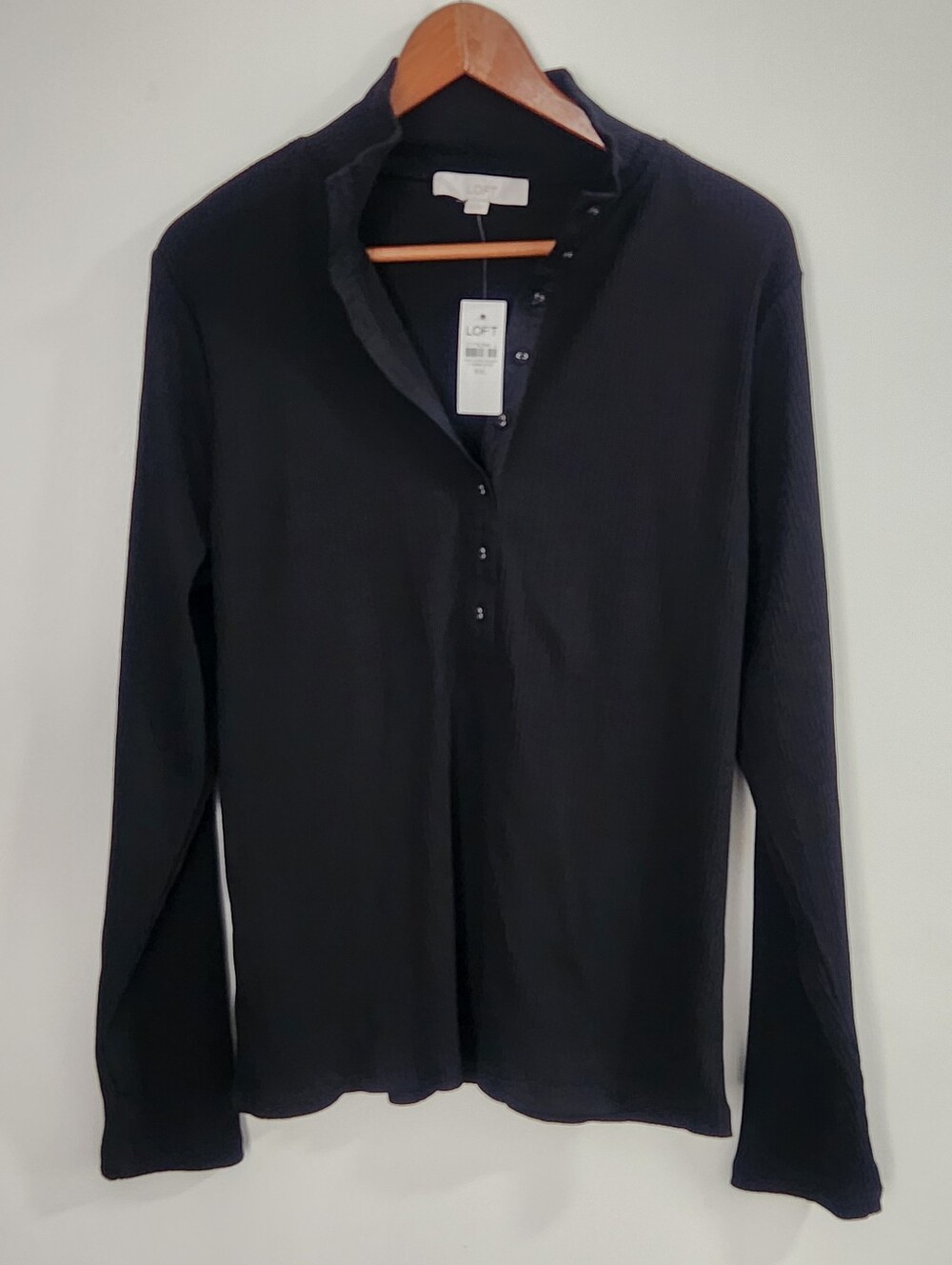Ann Taylor Loft Henley Top Longsleeve Size 2XL NEW Black
